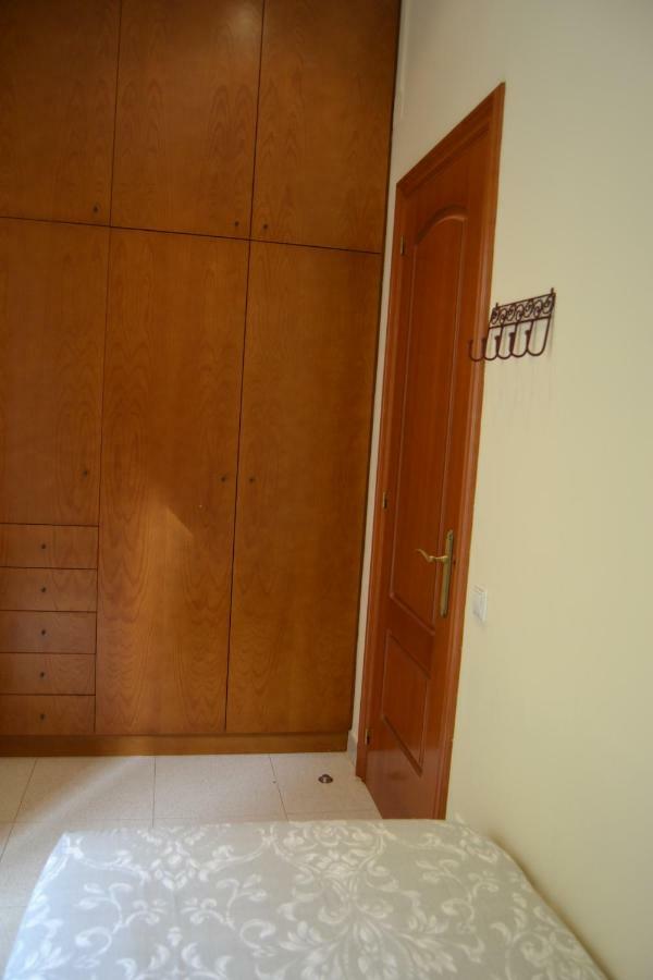 Placido Apartment Manresa Esterno foto