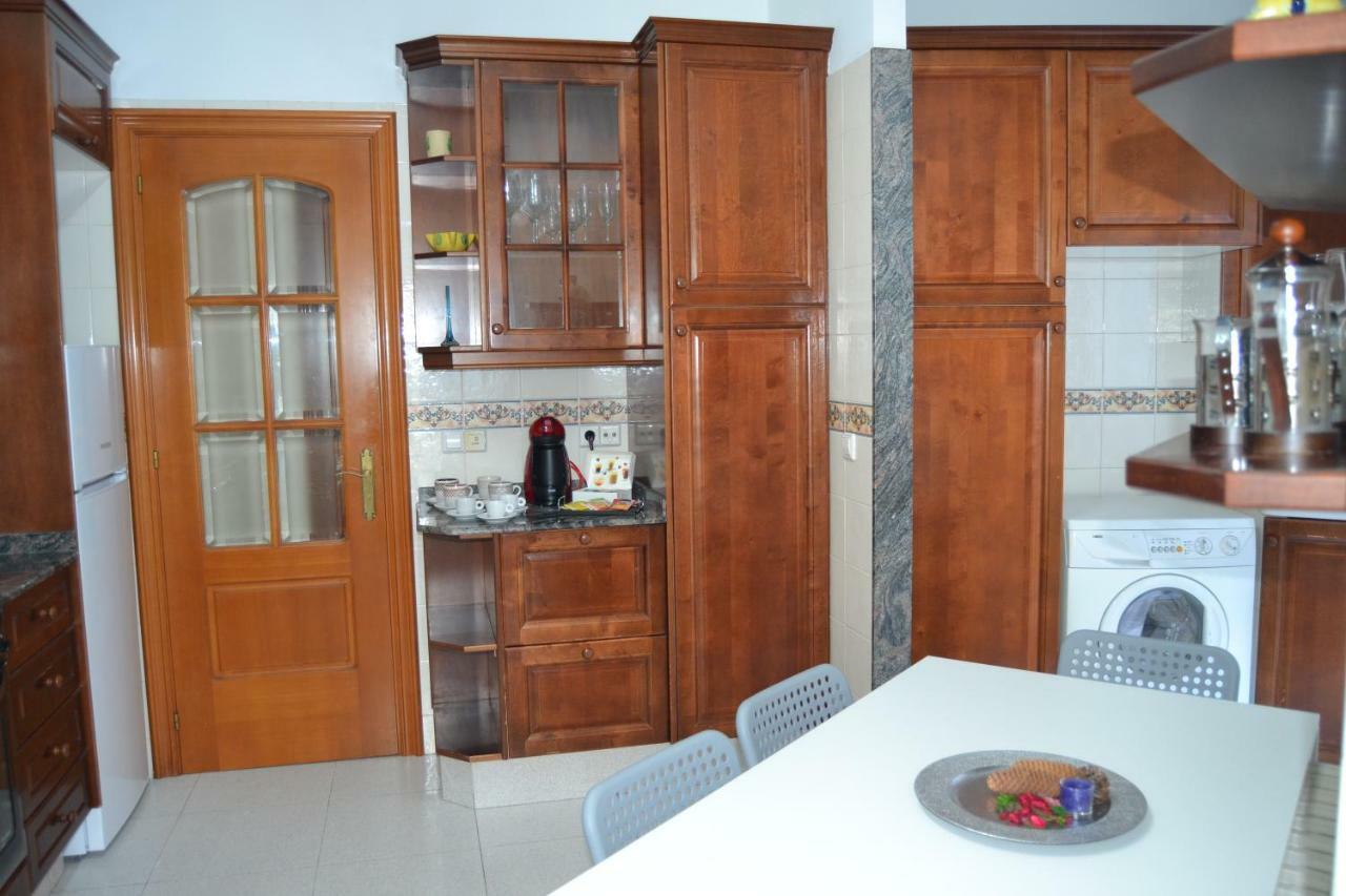 Placido Apartment Manresa Esterno foto